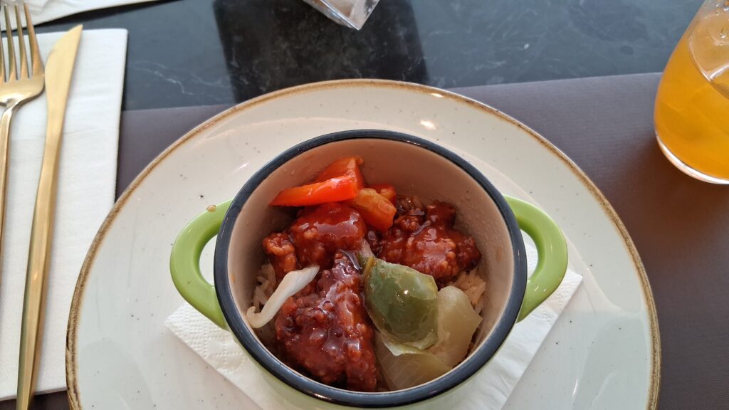 Hong Kong Airport Lounge - Kyra Lounge menu